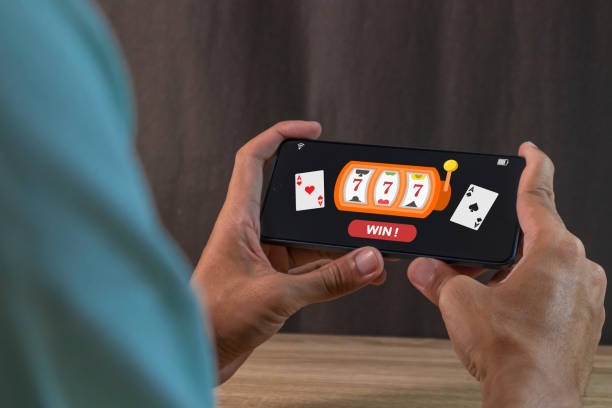 Tampilan permainan Sweet Bonanza di aplikasi mceasy dengan grid 6x5 dan simbol buah-buahan berwarna cerah